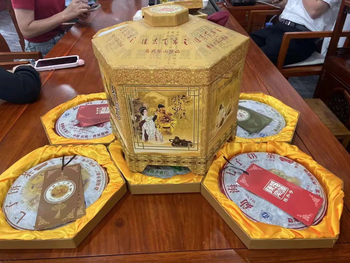 临汾回收陈升号普洱茶2007年生茶熟茶图2